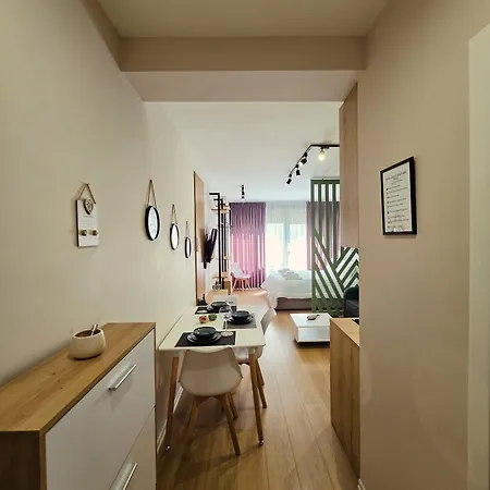 Sea Nest Retreat *