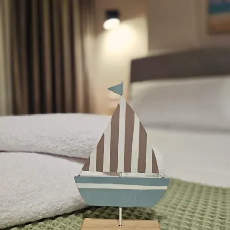 Sea Nest Retreat Golem (Tirana)